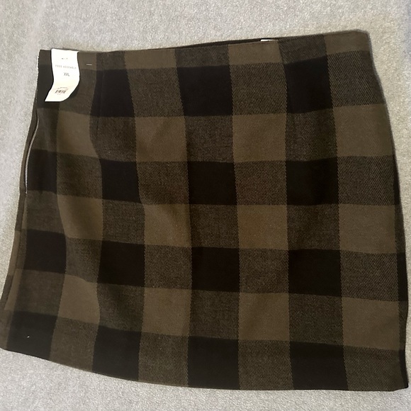 NWT Free Assembly Buffalo Check Print Mini Skirt Size 2X - Picture 2 of 5